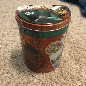 Girl Scout tin